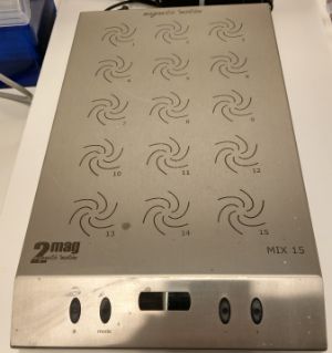 Magnetic stirrer with 15 positions