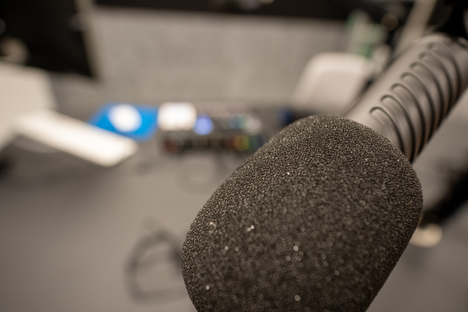 Podcast studio hos Institutt for Informasjonsteknologi og kommunikasjon