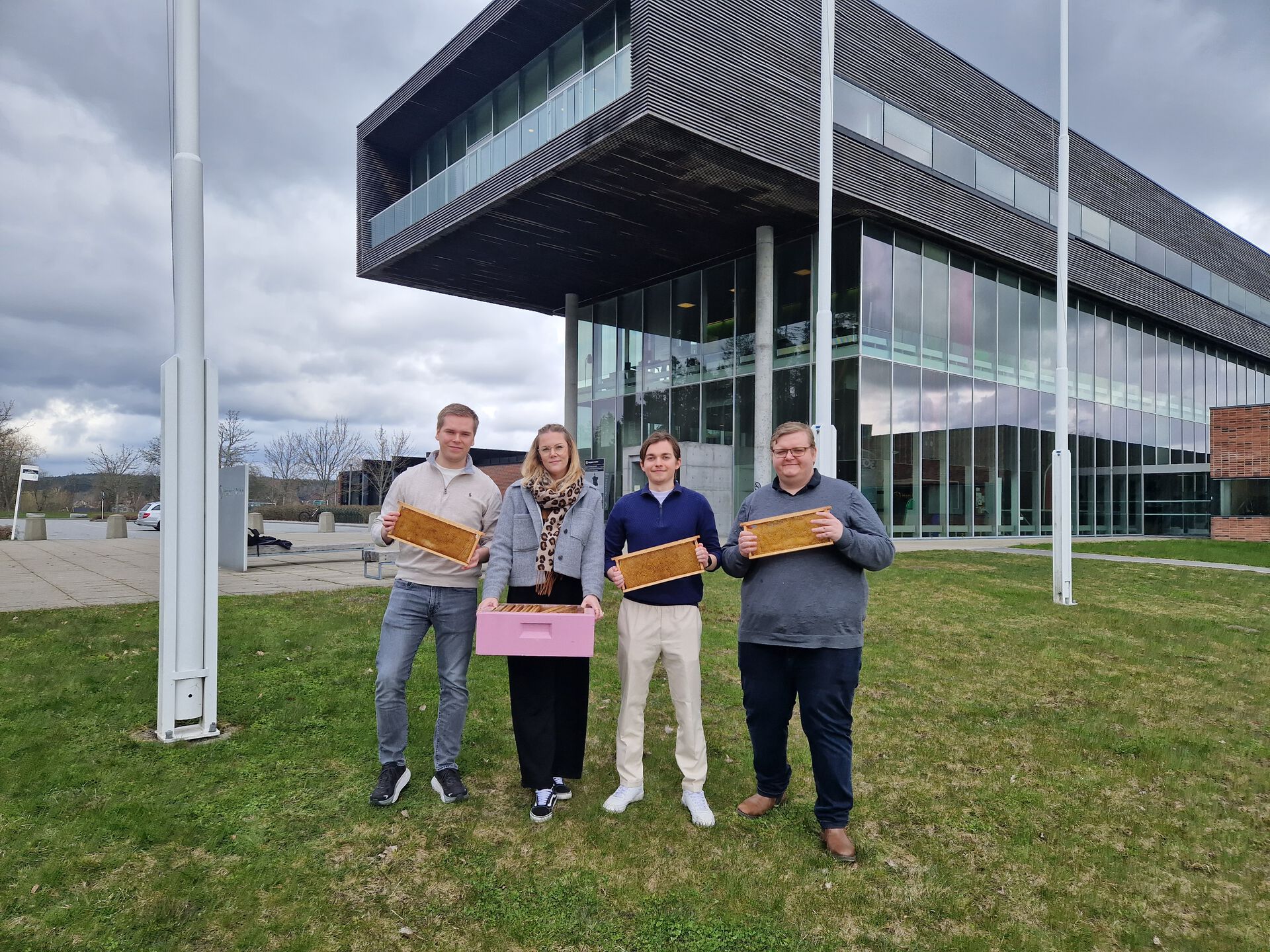 Fra venstre: Sander Bjørkevoll, Stine Kolsvik Losnedahl, Martin Hagetun Bore og Tobias Johansen.
