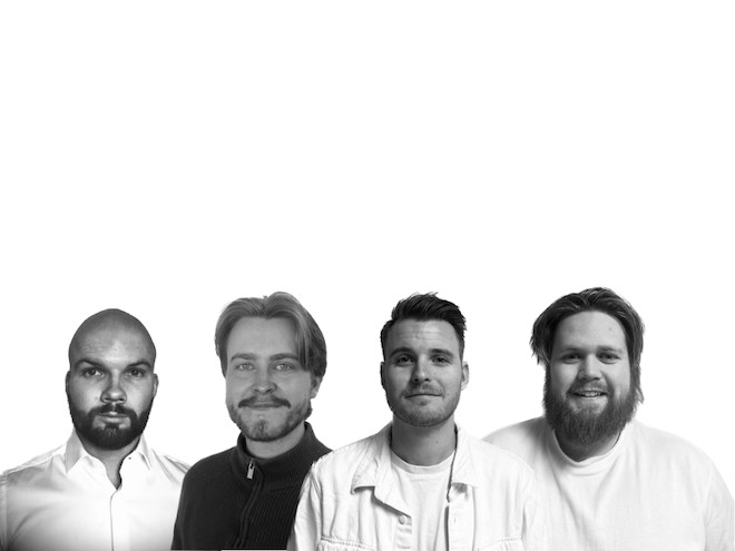 Bilde av de fire prosjektdeltakerne: Thomas Kvarem Pedersen, Henning Sandtorv, Sebastian Bjerke Engan og Jonas Bakke Tretteteig 