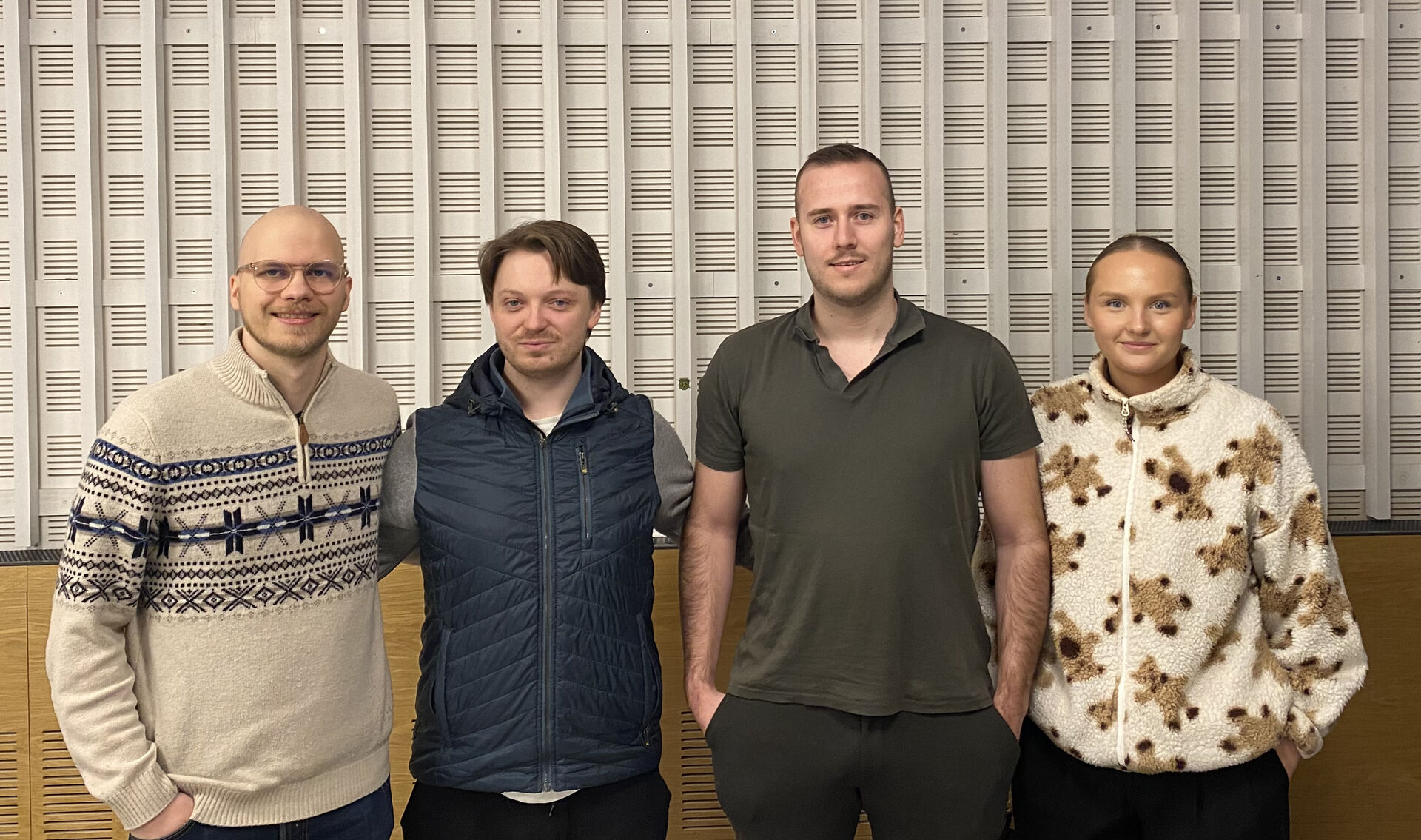 Fra venstre mot høyre: Fredrik, Tobias, Ole, Tonje