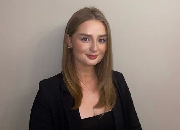  Agnesa Novolani