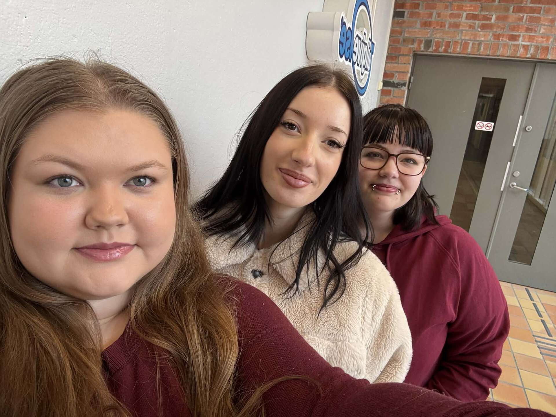 Bildet viser gruppemdlemmene på gruppe B26IPL07