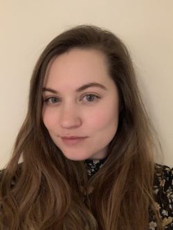 Caroline Sofie Olsen er tidligere student i informatikk ved HiØ.