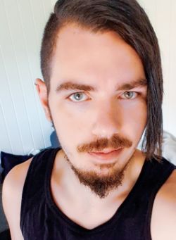 Marius Mikelsen er tidligere IT-student ved Høgskolen i Østfold.