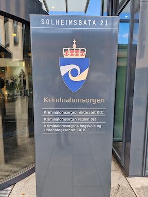 Konferansen arrangeres av Kriminalomsorgens høgskole og utdanningssenter (KRUS)