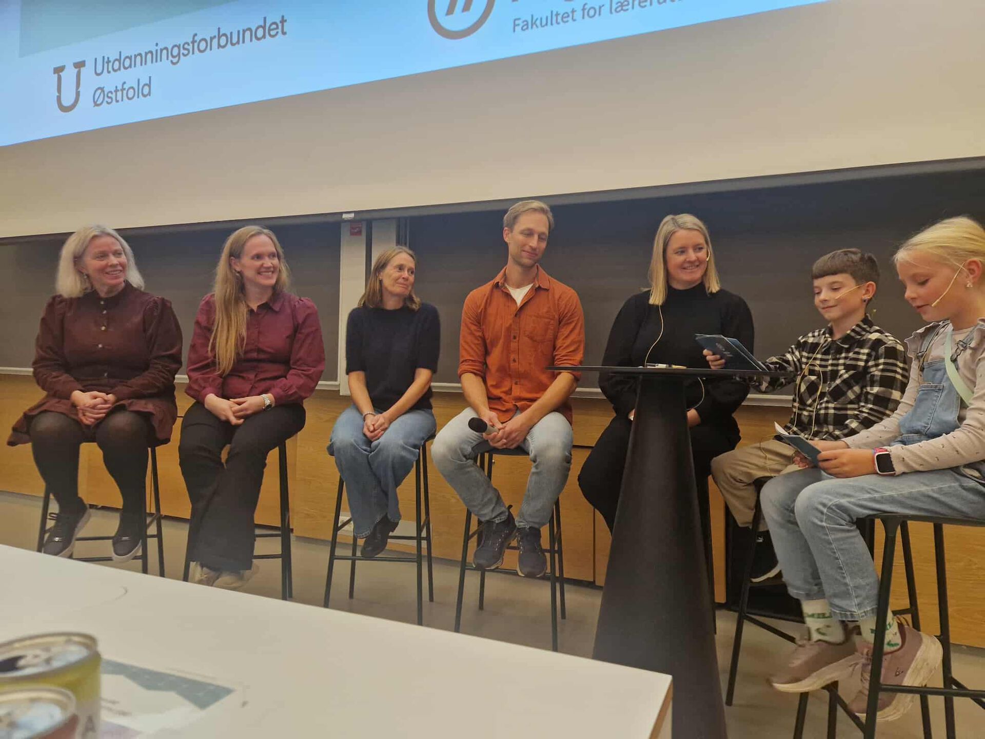 Bildet viser et oversiktsbilde fra sofasamtalen