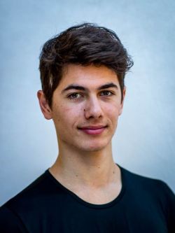 Rio Thirion studerer Bachelorstudium i språk ved Høgskolen i Østfold