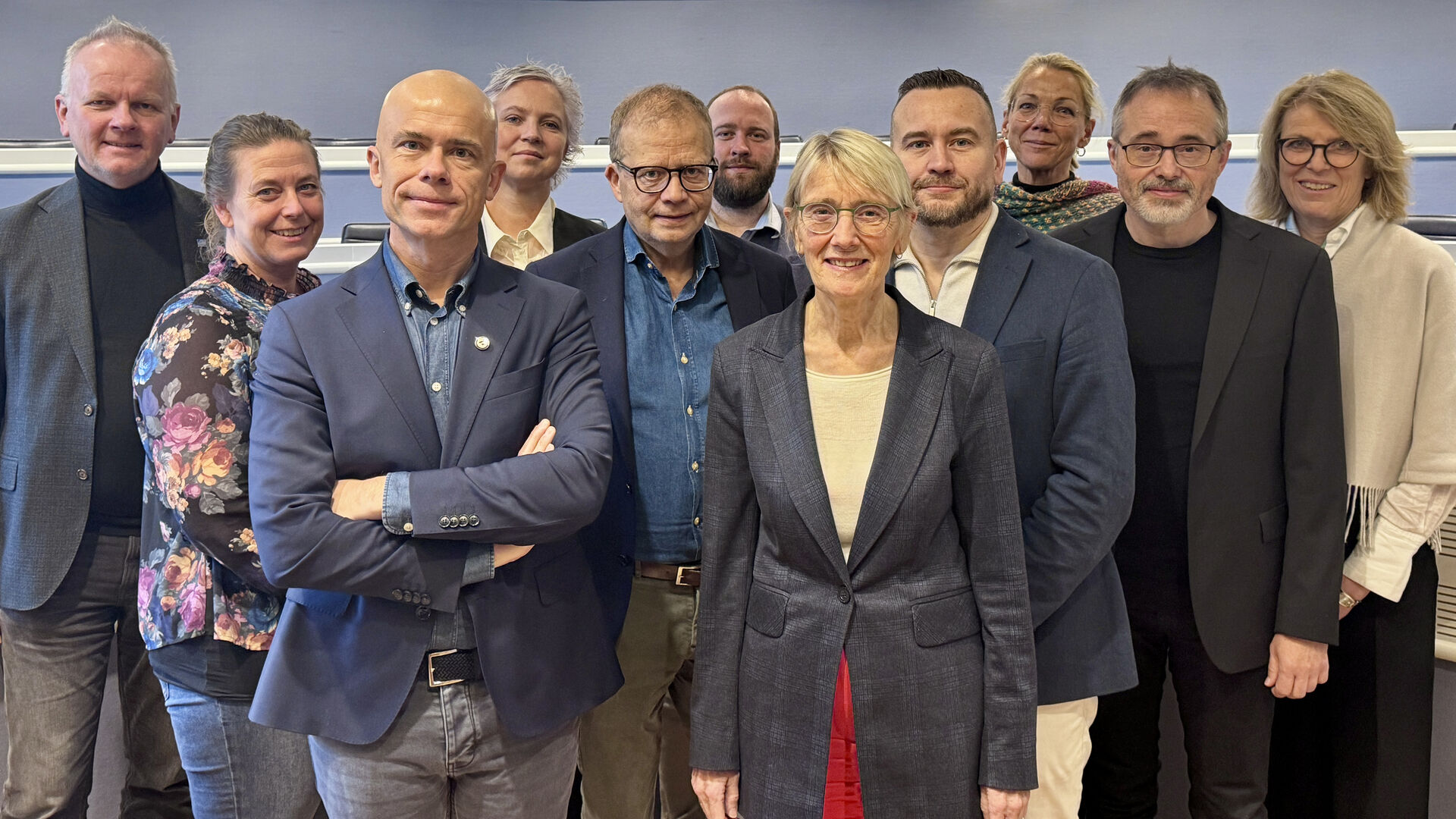 Styret ved Høgskolen i Østfold samlet sammen med rektor.