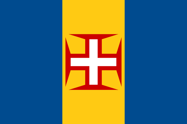 Foto Madeira Flagg. Bildet er tatt av OpenClipart-Vectors fra Pixabay. https://pixabay.com/no/service/license-summary/
