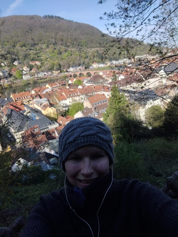 Utsikten mot Heiligenberg (fjellet i bakgrunn) og den gamle broa tatt fra veien opp til slottet ved en joggetur før forelesninger en dag tidlig i semesteret.